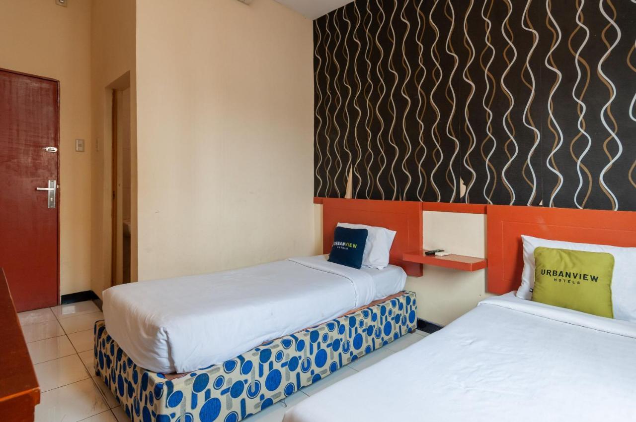 Urbanview Hotel Syariah Residence Medan By Reddoorz Exteriör bild
