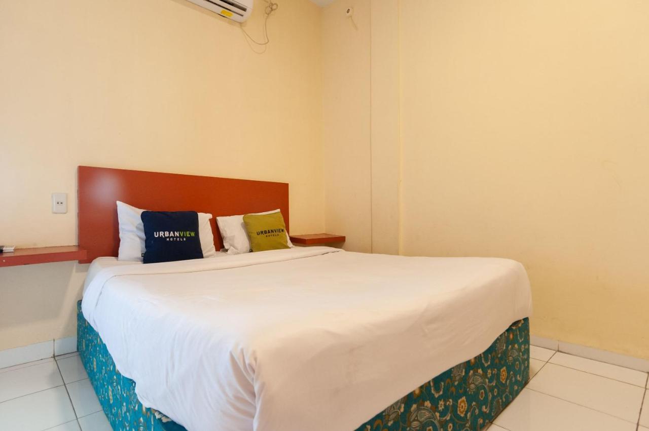 Urbanview Hotel Syariah Residence Medan By Reddoorz Exteriör bild