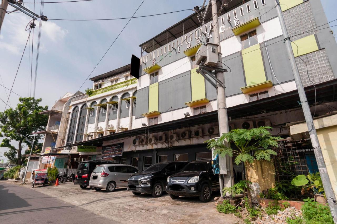 Urbanview Hotel Syariah Residence Medan By Reddoorz Exteriör bild
