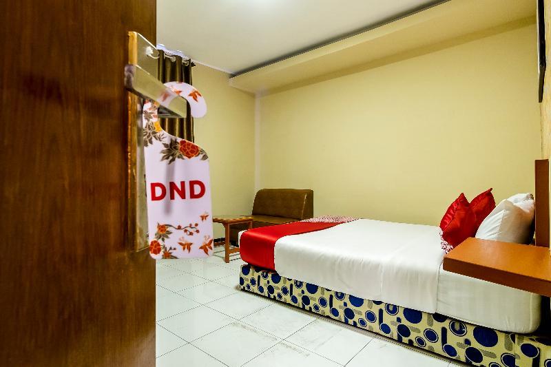 Urbanview Hotel Syariah Residence Medan By Reddoorz Exteriör bild