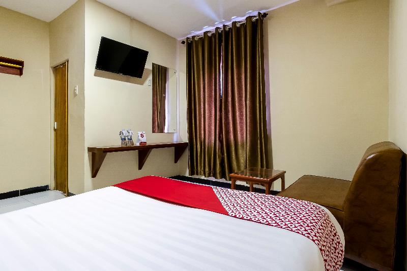 Urbanview Hotel Syariah Residence Medan By Reddoorz Exteriör bild