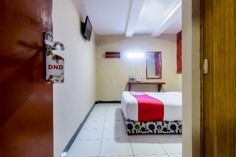 Urbanview Hotel Syariah Residence Medan By Reddoorz Exteriör bild