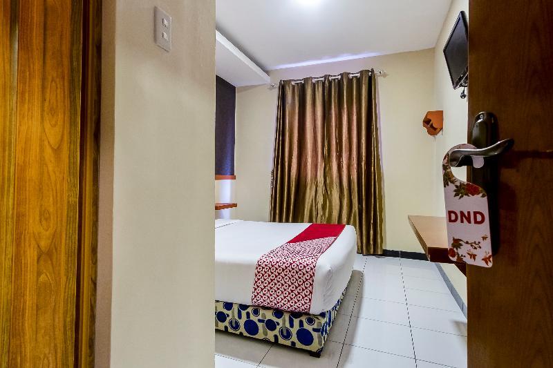 Urbanview Hotel Syariah Residence Medan By Reddoorz Exteriör bild